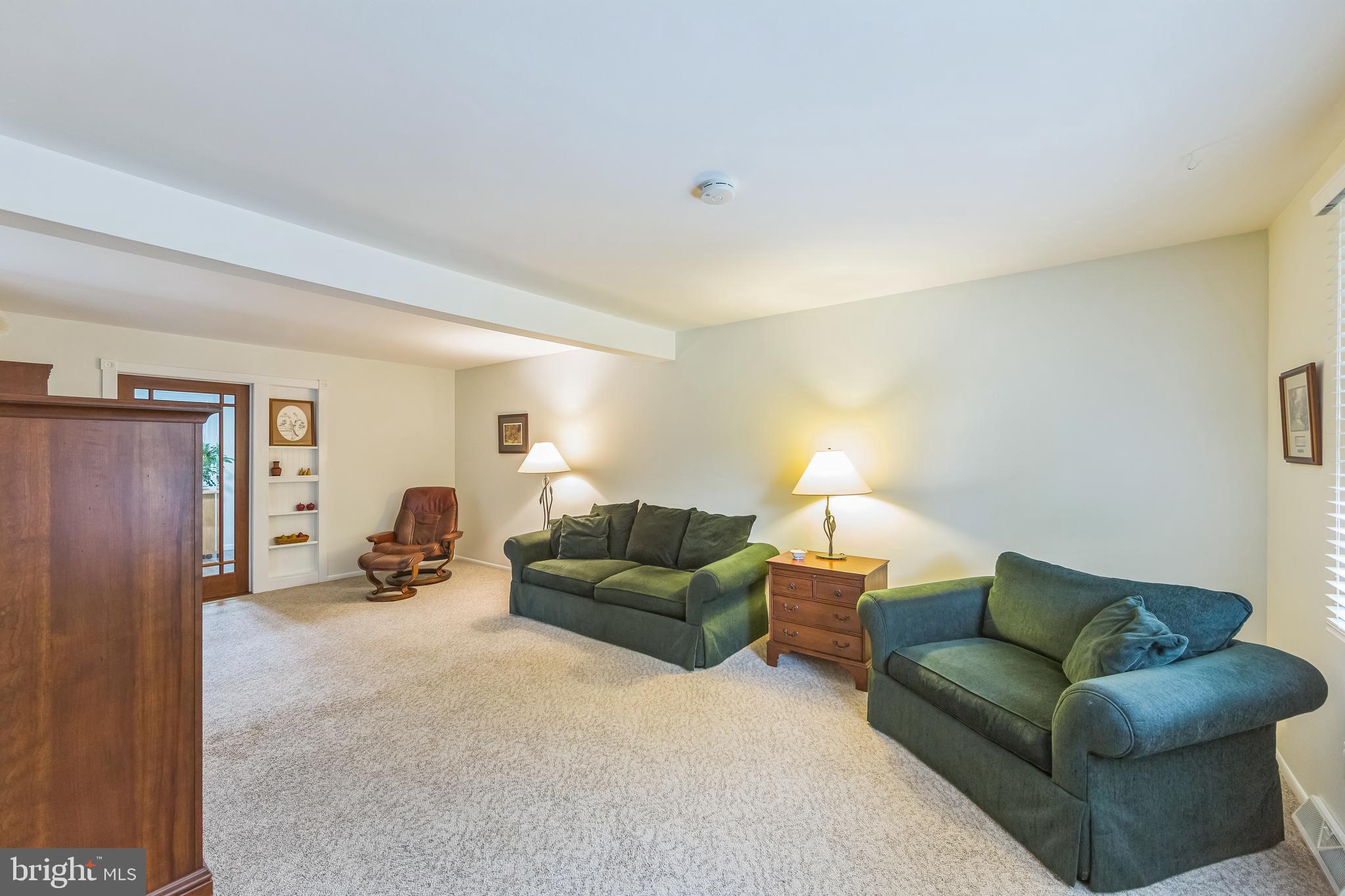 11 Mauger Road Elverson, PA 19520 - Photo 7 of 39 Living Room