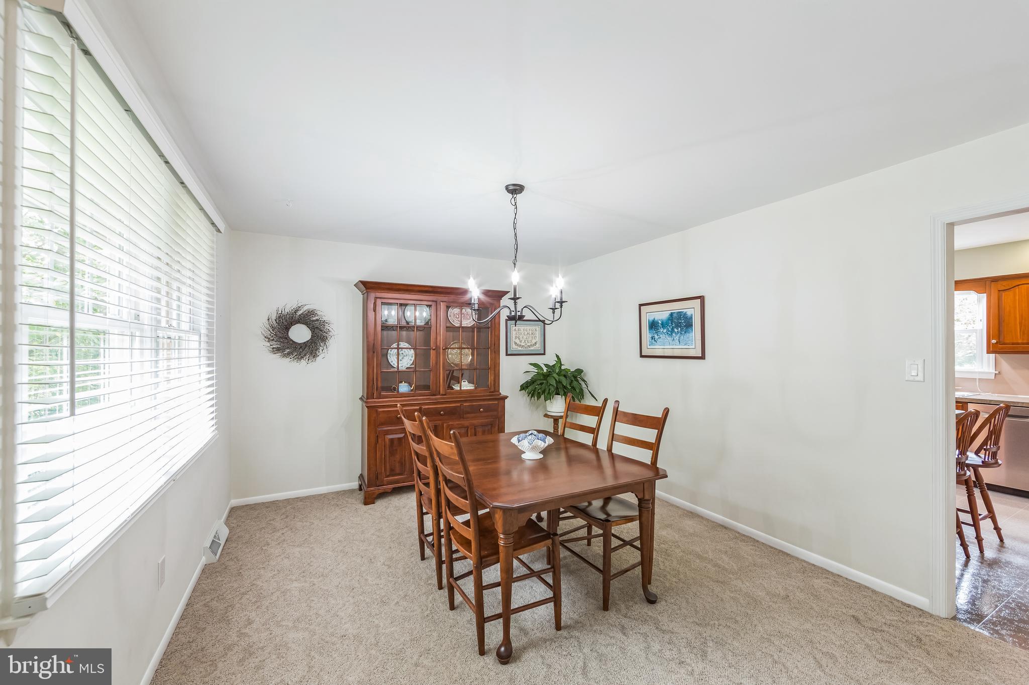11 Mauger Road Elverson, PA 19520 - Photo 9 of 39 Dining Room