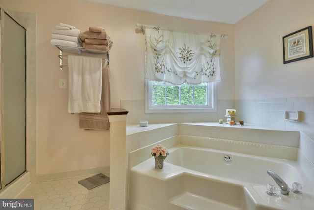 $643,000 | 3 Vinson Court, Sterling, VA 20165