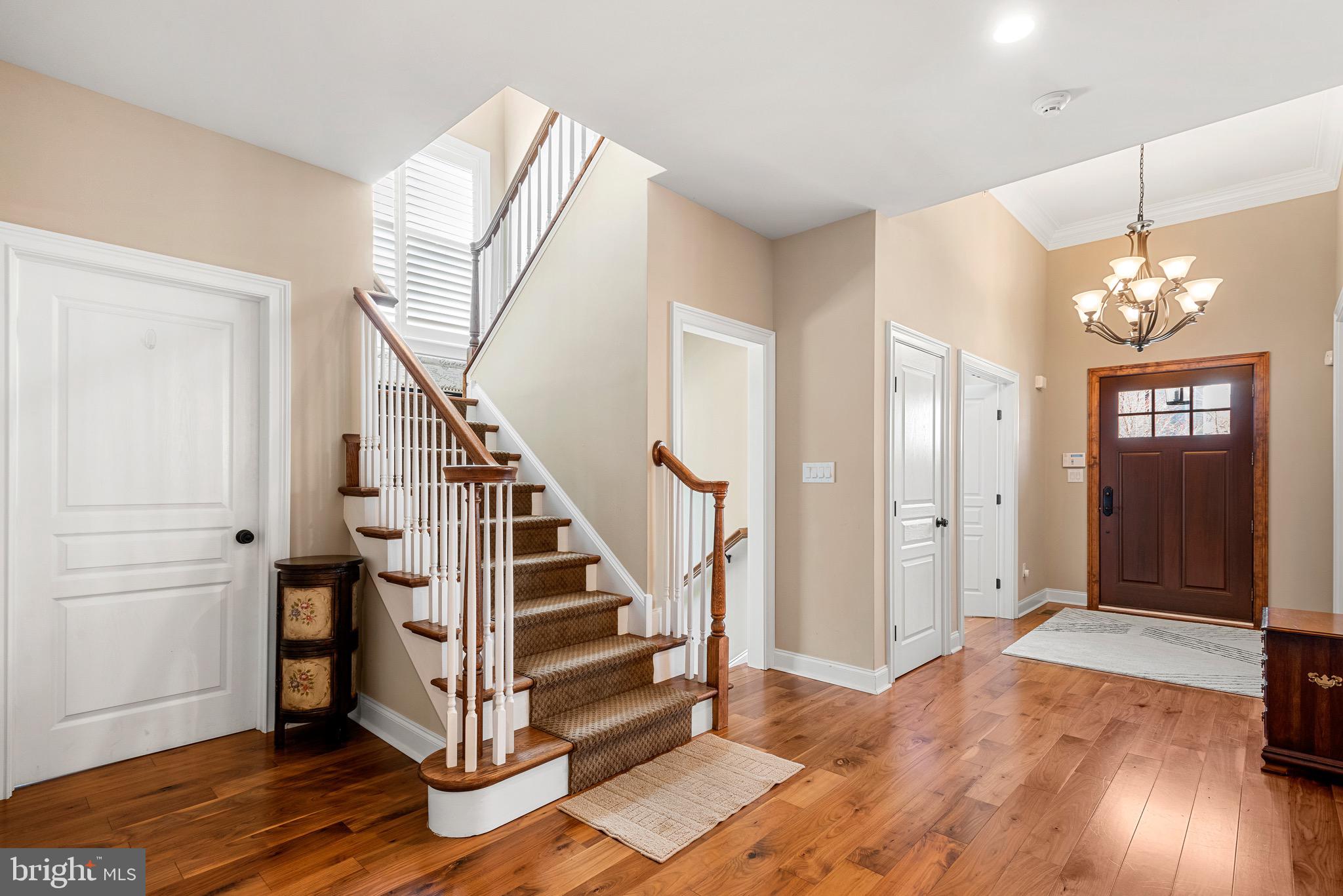 416 Ravenscliff Drive Springfield, PA 19064 - Photo 5 of 48 Foyer