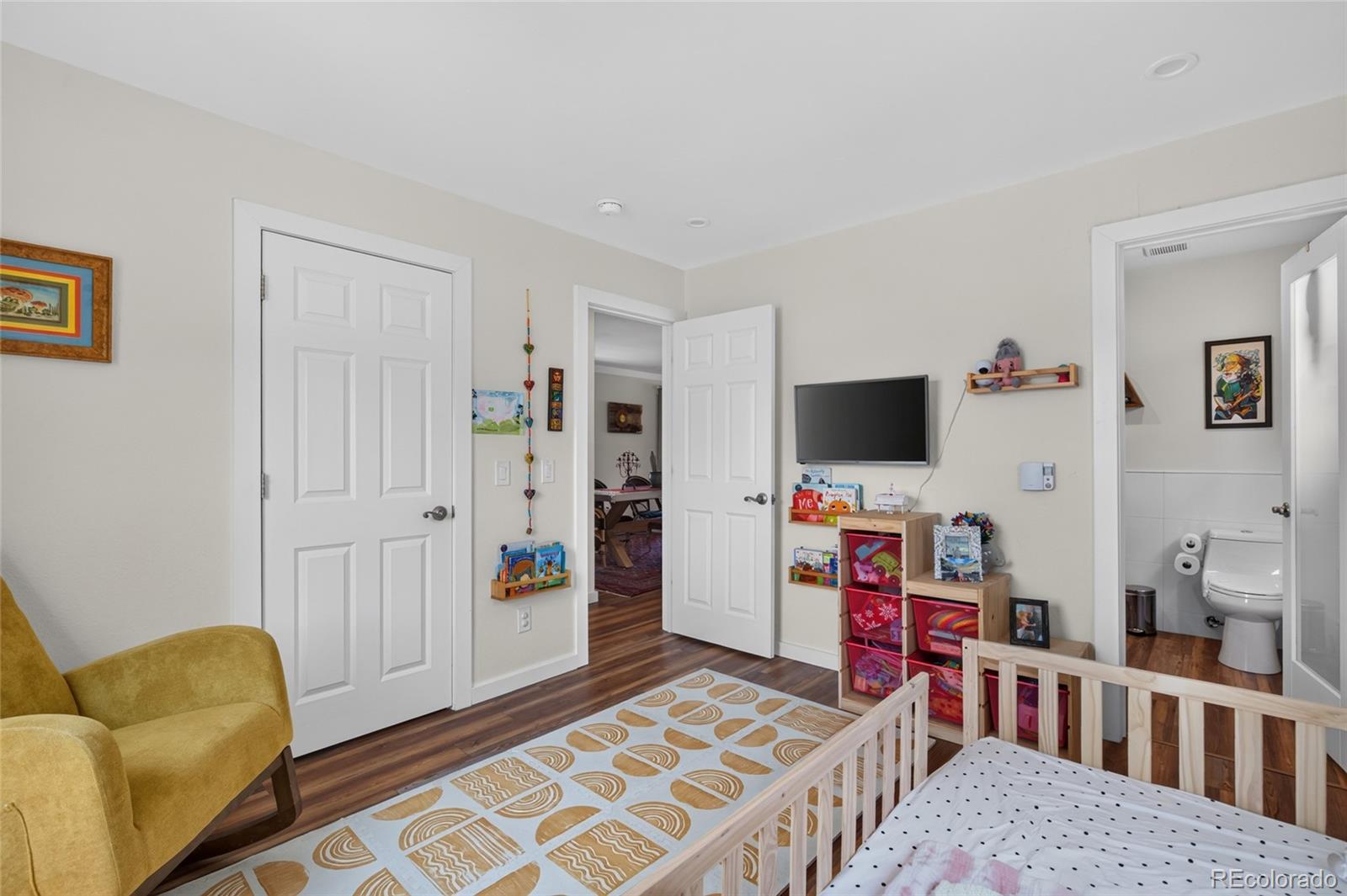 109 Button Rock Road Lyons, CO 80540 - Photo 19 of 41