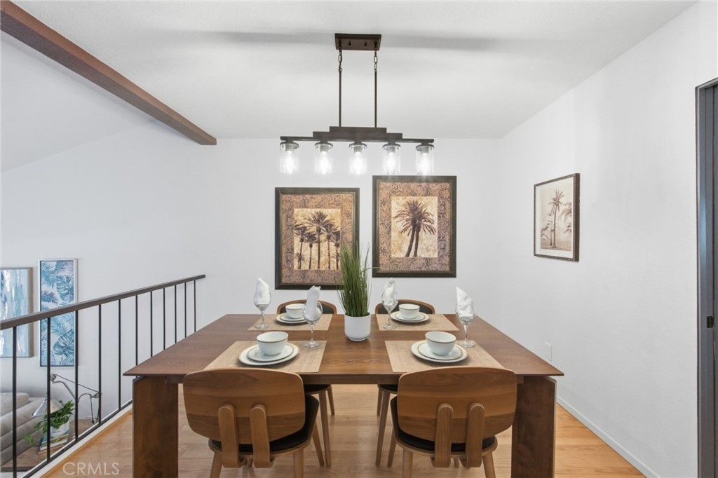 4320 Glencoe Avenue, Unit 2 Marina del Rey, CA 90292 - Photo 8 of 34 Dining room
