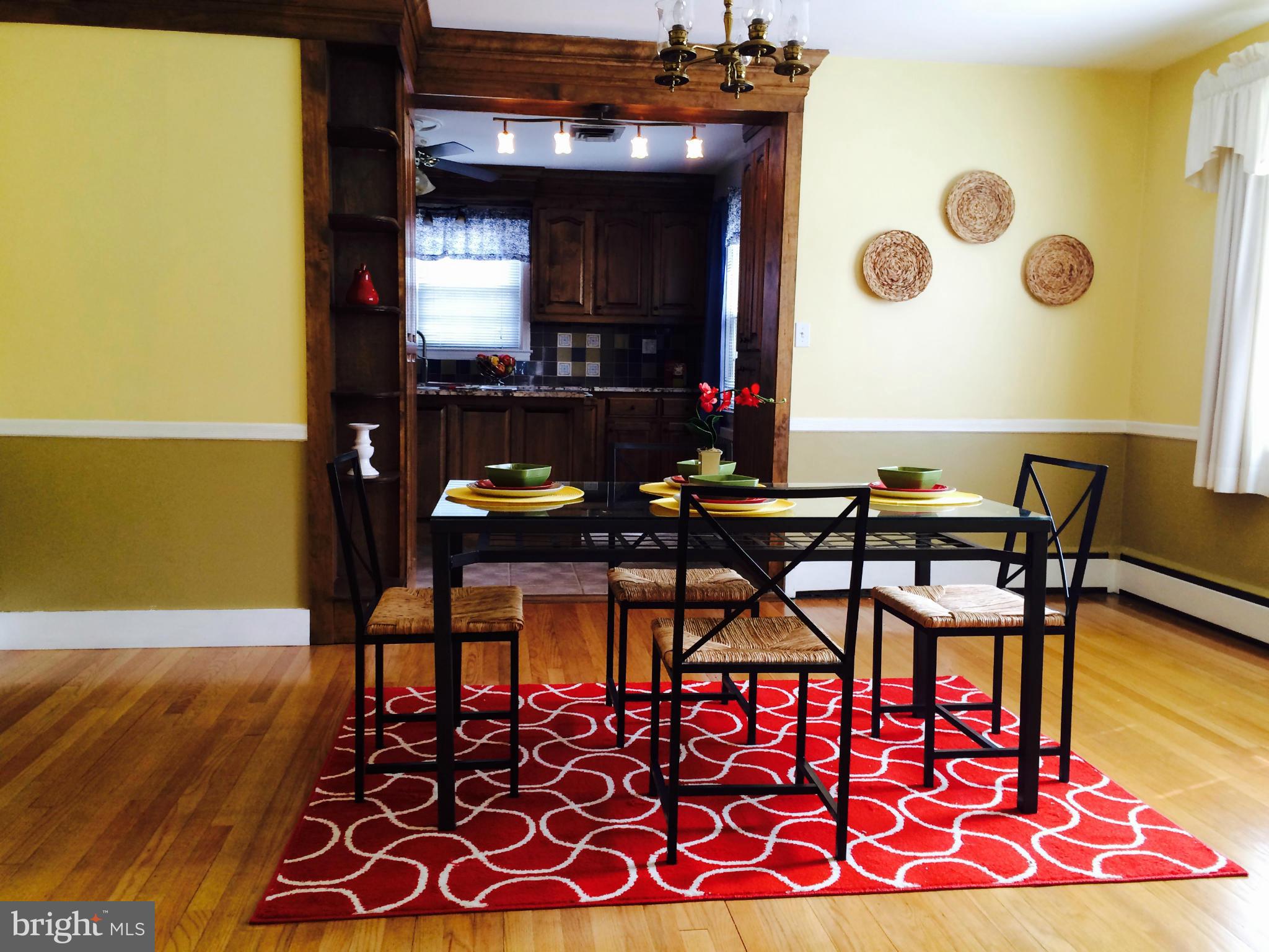 1420 Glendale Road Baltimore, MD 21239 - Photo 3 of 23 Dining Room