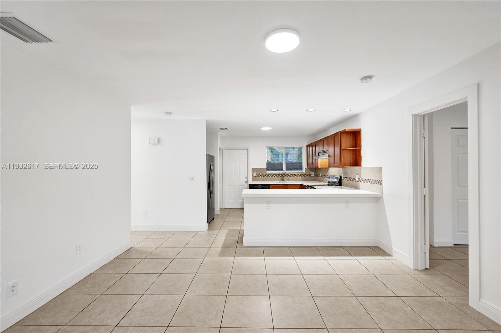 30 Southwest 8th Street, Unit 1 Hallandale Beach, FL 33009 - Photo 75 of 75