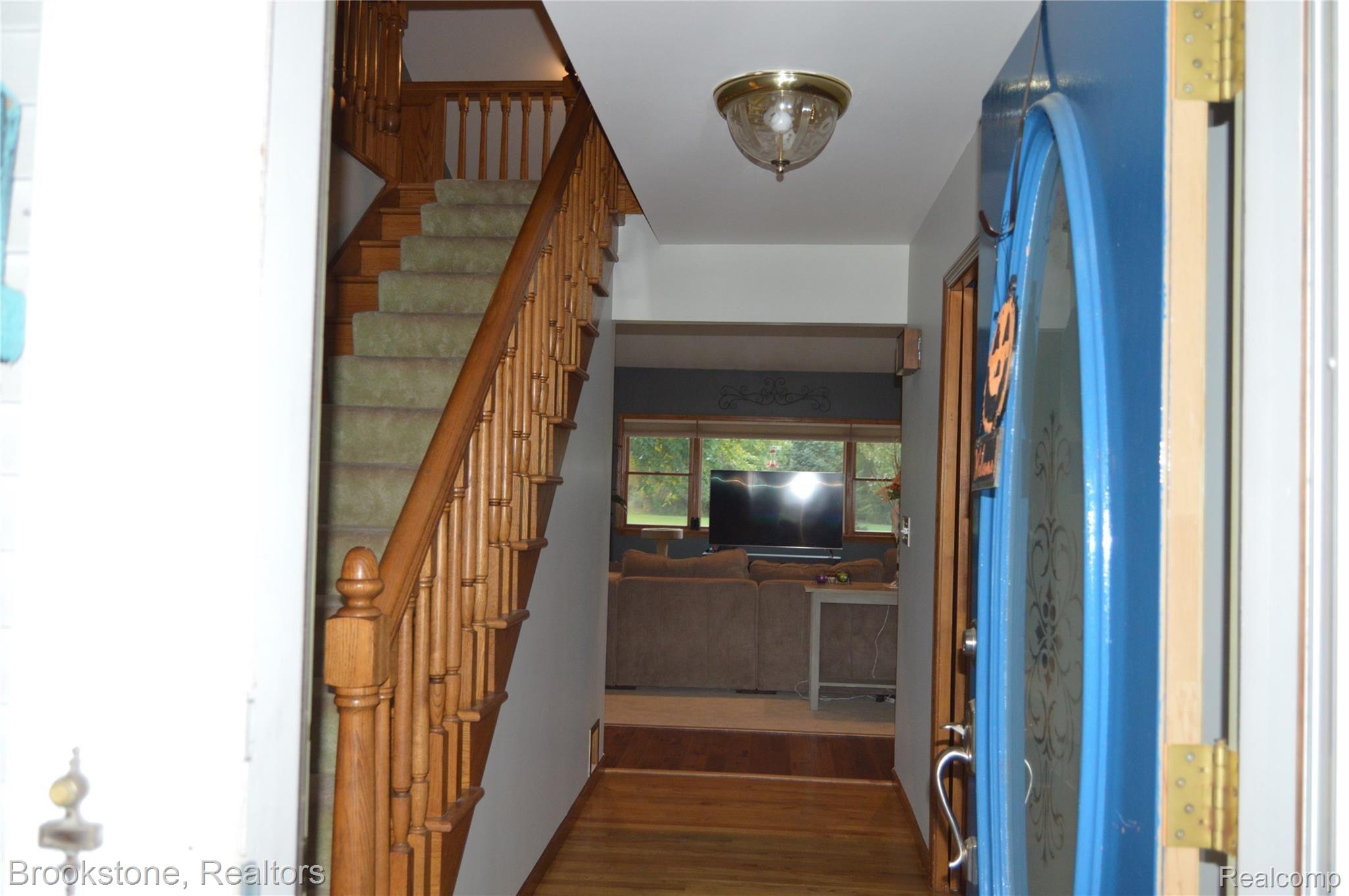 12447 Field Road Clio, MI 48420 - Photo 26 of 37 12447 Field Rd Clio MI 48420 entry
