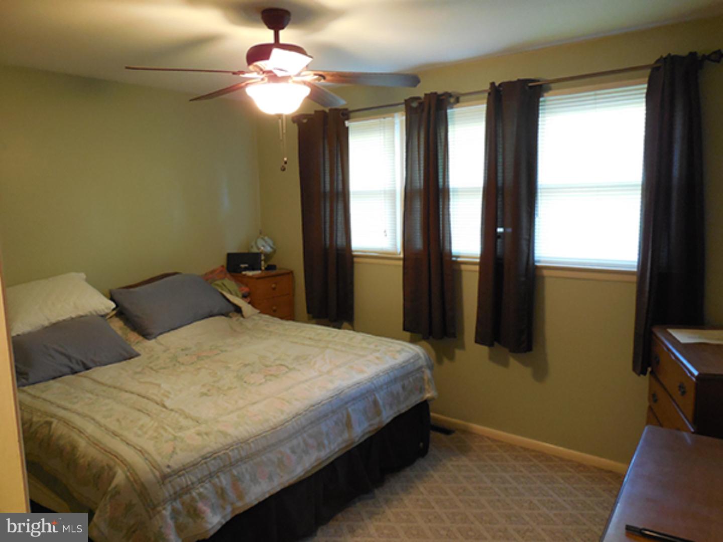 611 Vassar Road Deptford, NJ 08090 - Photo 17 of 24 Gallery Image 17