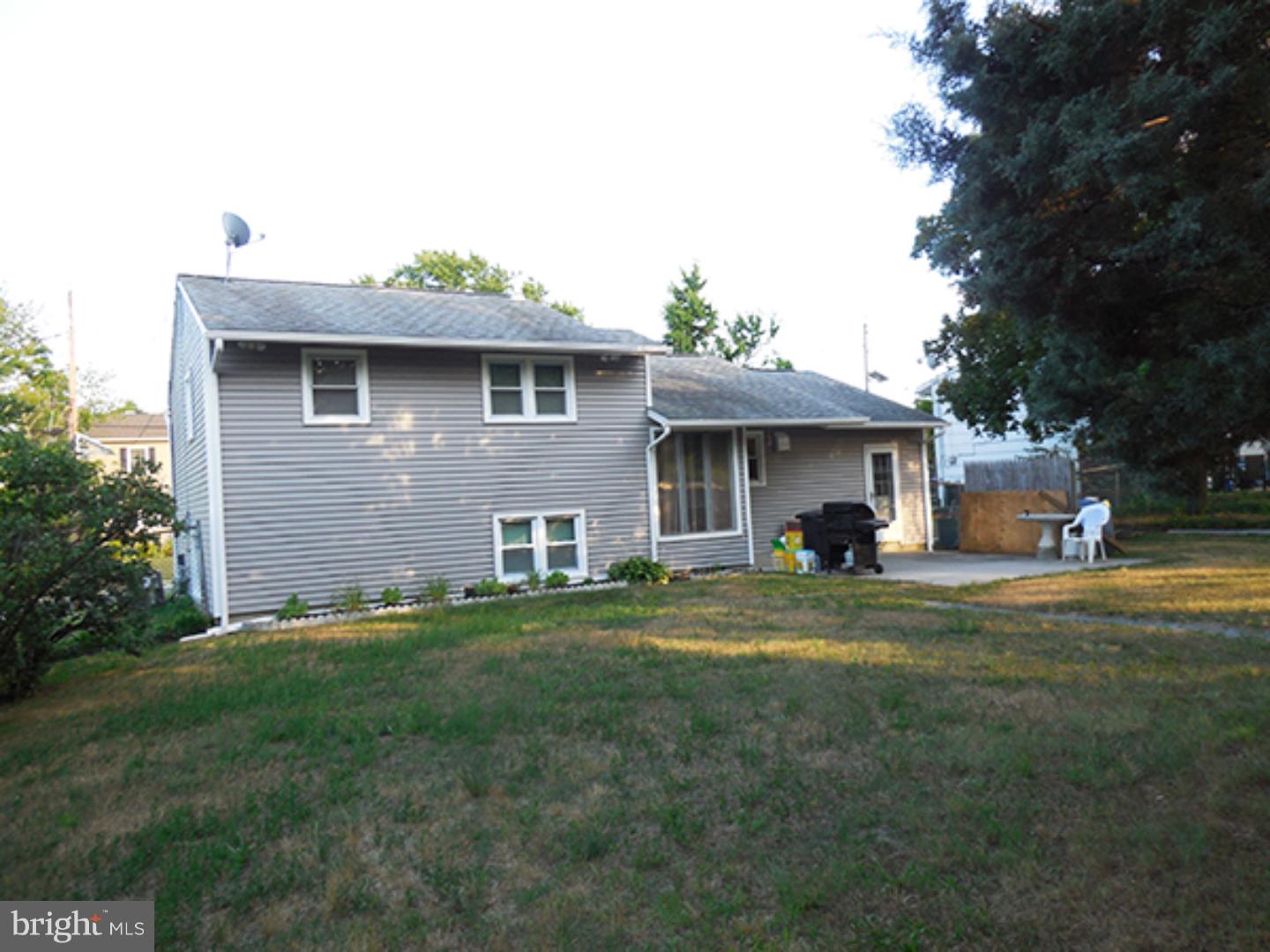 611 Vassar Road Deptford, NJ 08090 - Photo 3 of 24 Gallery Image 3