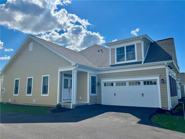 $495,000 | 241 Bretlyn Circle, Brighton, NY 14618