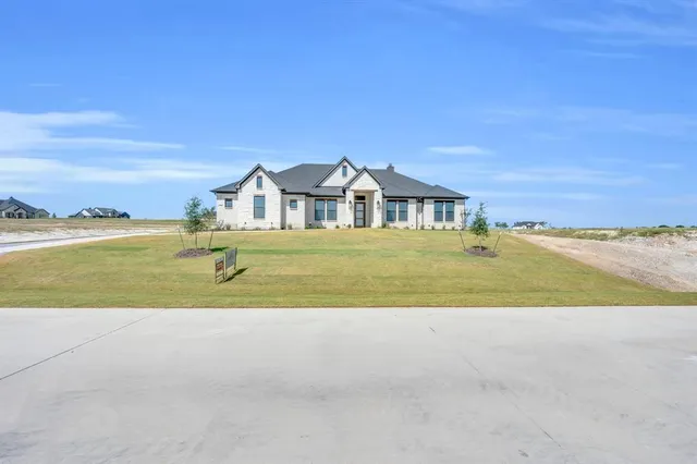 $3,900 | 270 Marie Lane, Waxahachie, TX 75167