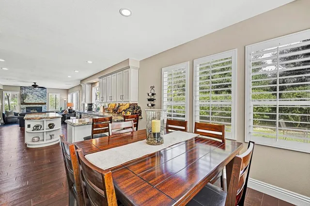 $1,325,000 | 1463 Belmont Park Road, Oceanside, CA 92057