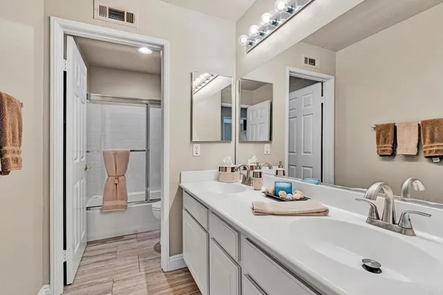 $1,325,000 | 1463 Belmont Park Road, Oceanside, CA 92057