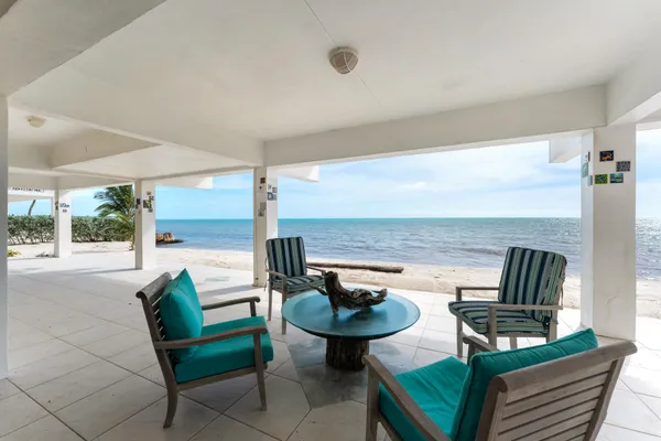 $3,500,000 | 133 Sunset Drive, Islamorada, FL 33036
