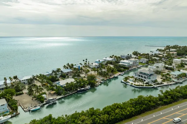 $3,500,000 | 133 Sunset Drive, Islamorada, FL 33036
