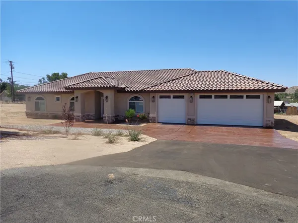 $584,900 | 18255 Winnetka Road, Apple Valley, CA 92307