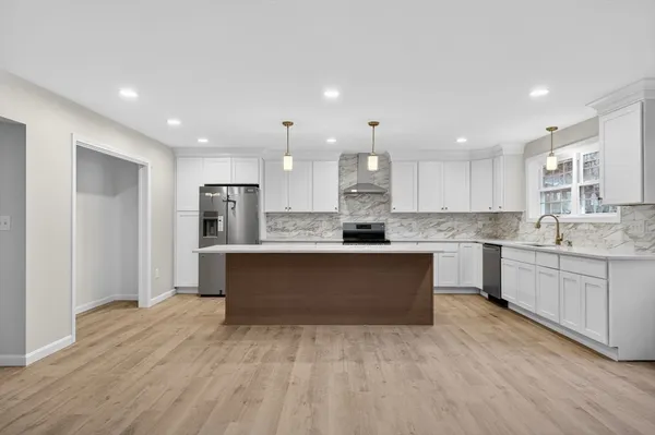 $899,000 | 65 Ormonde Road, Methuen, MA 01844