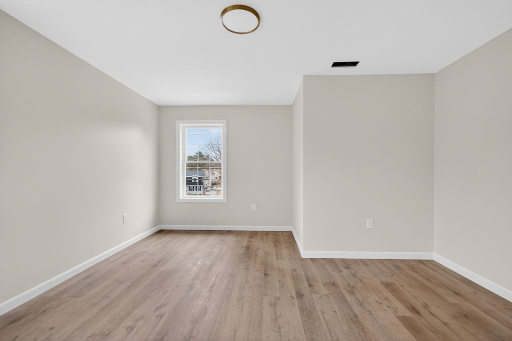 65 Ormonde Road Methuen, MA 01844 - Photo 31 of 42