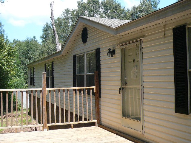 3216 Old Hills Bridge Road Enoree, SC 29335 - Photo 2 of 25