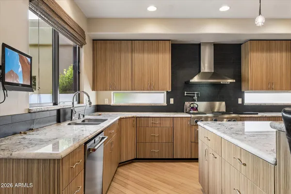 $1,975,000 | 2559 East Jade Place, Chandler, AZ 85286