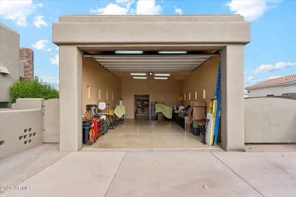 $1,975,000 | 2559 East Jade Place, Chandler, AZ 85286