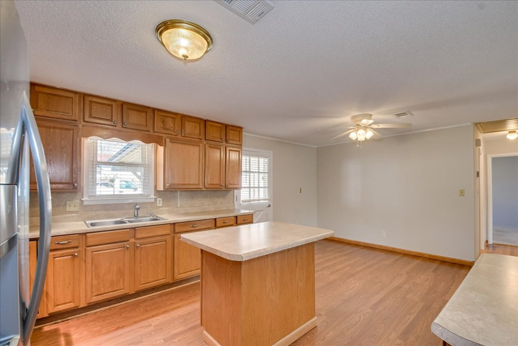 2143 Alfred Lane Augusta, GA 30906 - Photo 13 of 29