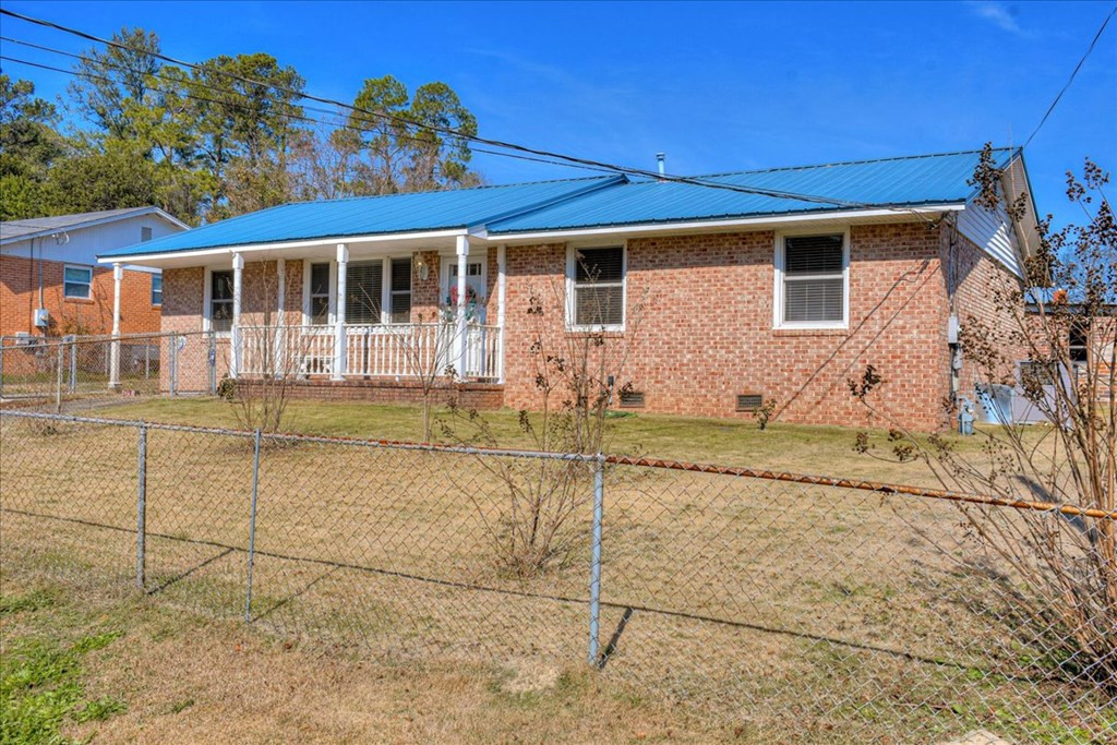 2143 Alfred Lane Augusta, GA 30906 - Photo 2 of 29