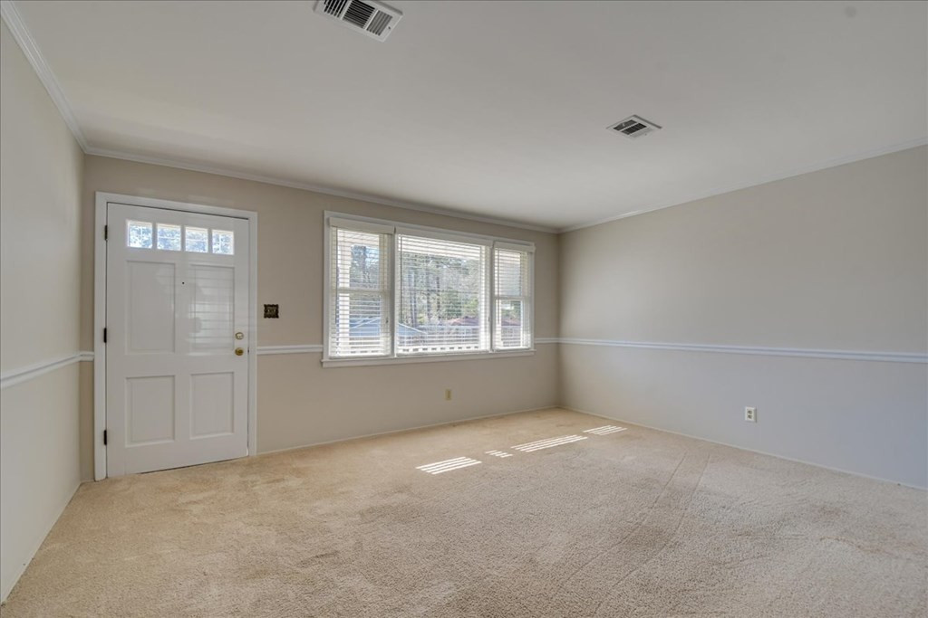 2143 Alfred Lane Augusta, GA 30906 - Photo 4 of 29