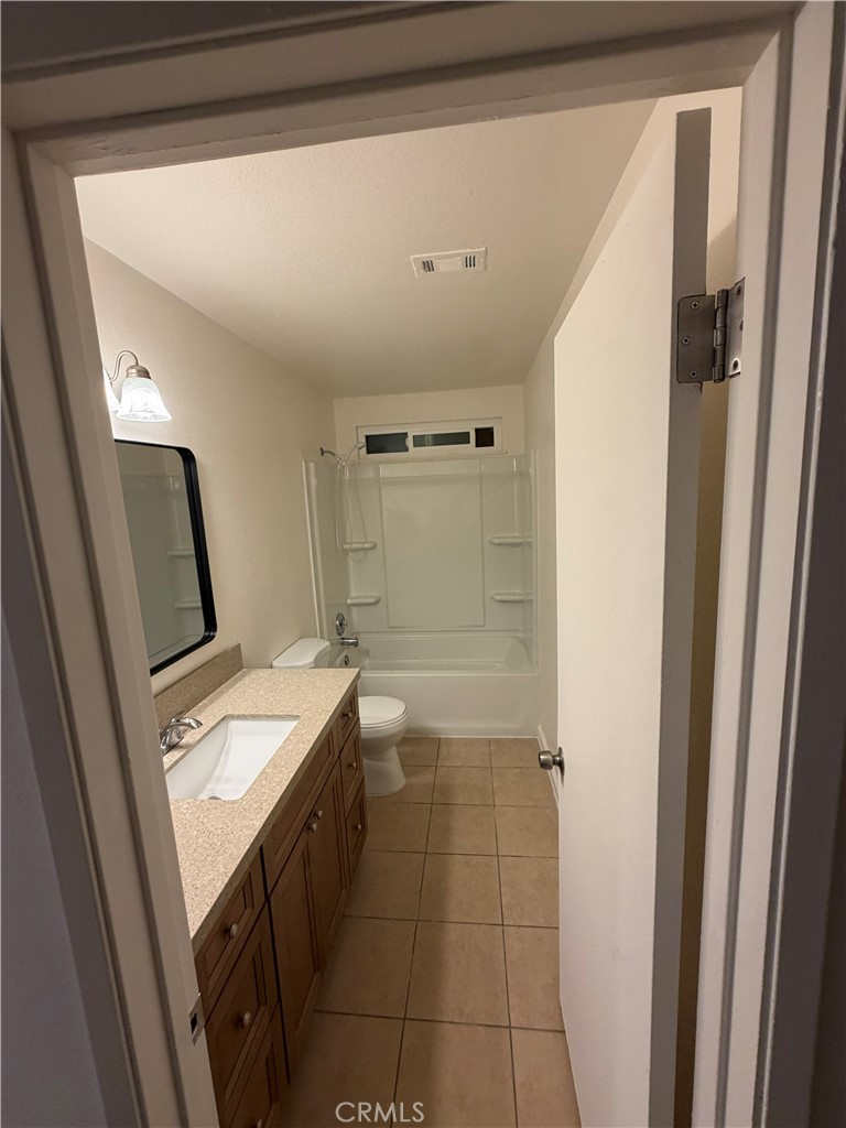 15365 Wanaque Road, Unit 2 Apple Valley, CA 92307 - Photo 8 of 15