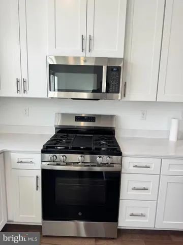 $3,900 | 117 Fred Clark Drive, Pennington, NJ 08534