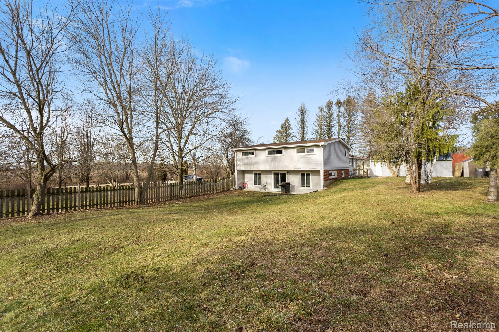 1540 Slater Road Lapeer, MI 48446 - Photo 39 of 40 Gallery Image 39