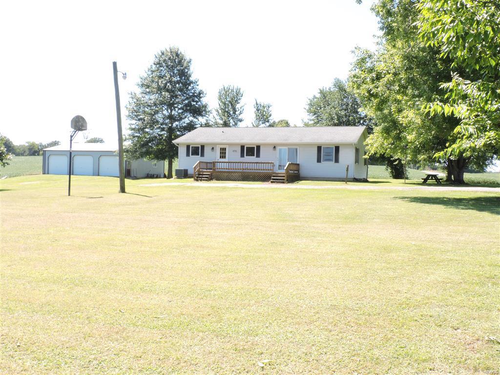 612 Kessel Road Ava, IL 62907 - Photo 2 of 18