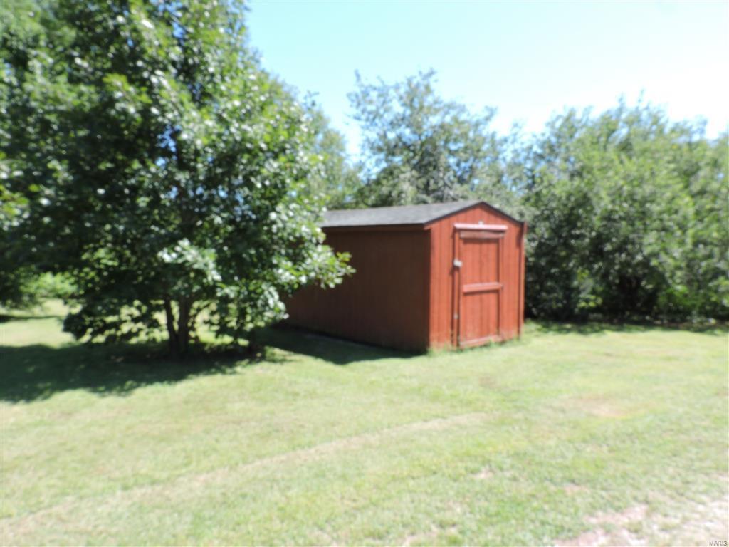 612 Kessel Road Ava, IL 62907 - Photo 4 of 18