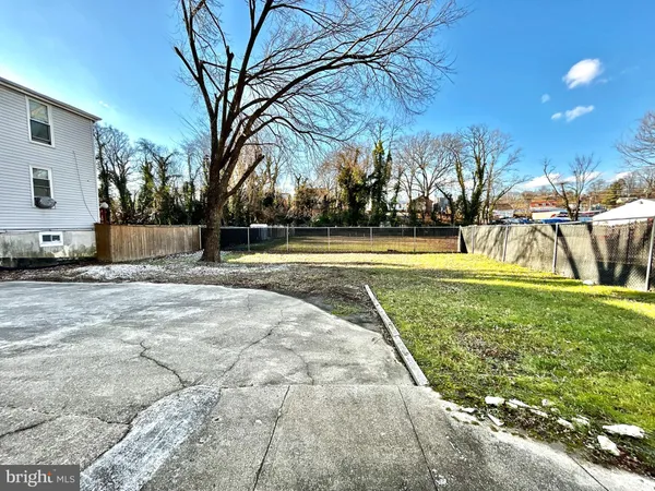 $1,200 | 421 Nova Avenue, Capitol Heights, MD 20743