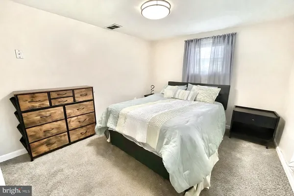 $1,200 | 421 Nova Avenue, Capitol Heights, MD 20743