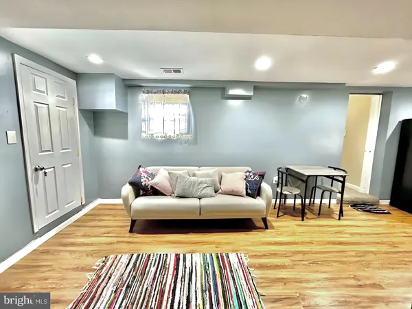 $1,200 | 421 Nova Avenue, Capitol Heights, MD 20743