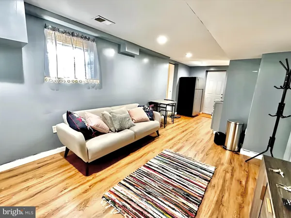 $1,200 | 421 Nova Avenue, Capitol Heights, MD 20743