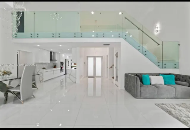 $6,500 | 20051 Northwest 64th Place, Hialeah, FL 33015