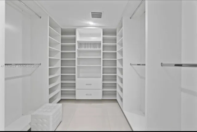 $6,500 | 20051 Northwest 64th Place, Hialeah, FL 33015