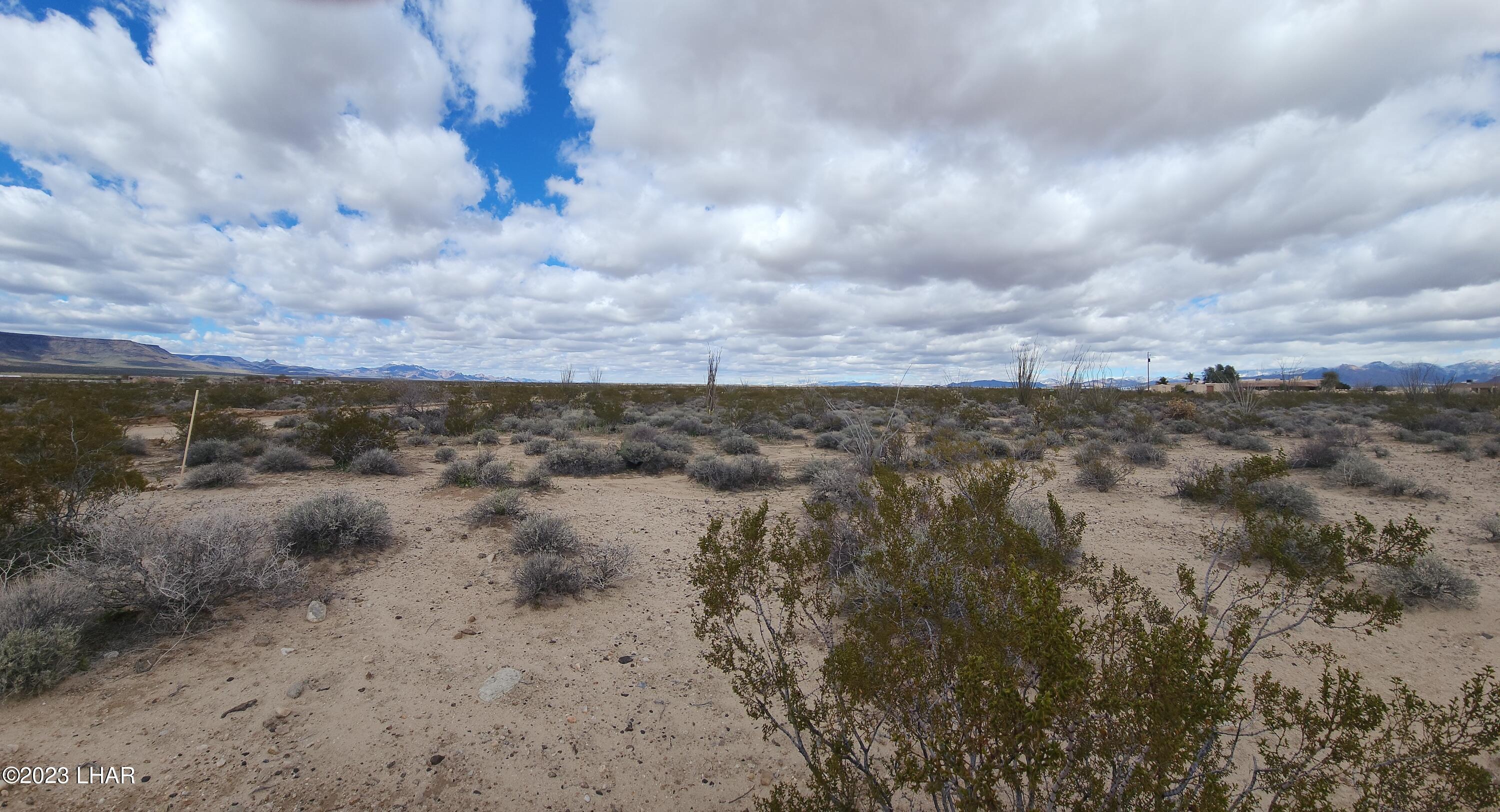 Lot 25 West Wilshire Road Yucca, AZ 86438 - Photo 4 of 28 4.24 Acres Lot 25 Wilshire
