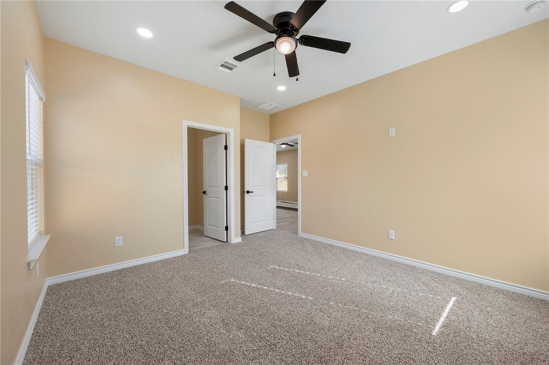 1505 Red Oak Street Bryan, TX 77803 - Photo 14 of 22