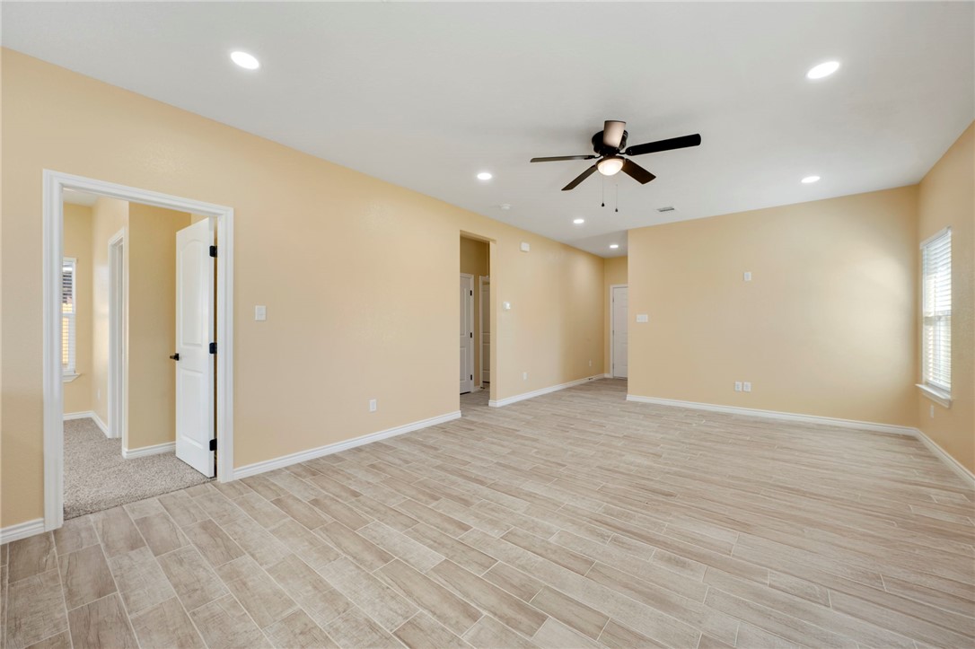 1505 Red Oak Street Bryan, TX 77803 - Photo 5 of 22