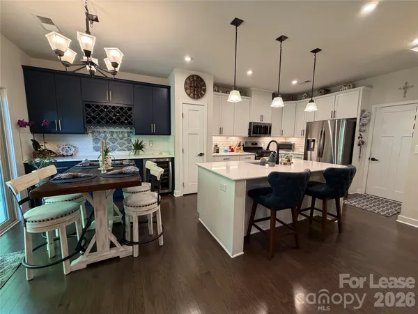 $2,700 | 163 Beacon Drive, Unit B, Mooresville, NC 28117