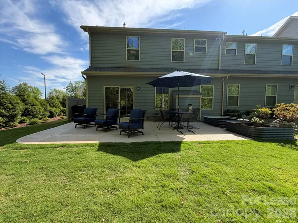 $2,700 | 163 Beacon Drive, Unit B, Mooresville, NC 28117