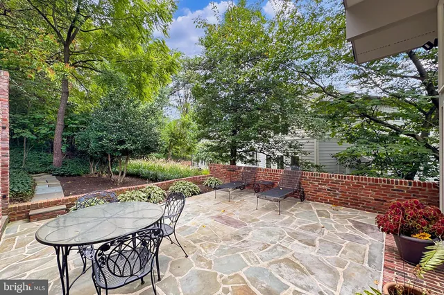 $4,850,000 | 1753 Army Navy Drive, Arlington, VA 22202