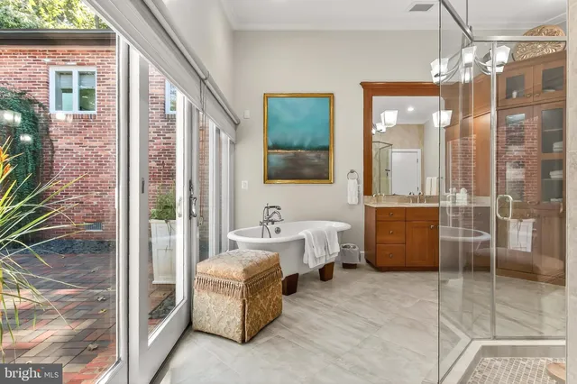 $4,850,000 | 1753 Army Navy Drive, Arlington, VA 22202