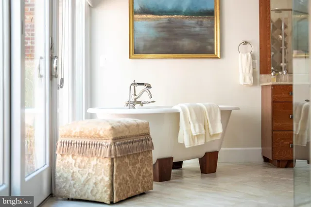 $4,850,000 | 1753 Army Navy Drive, Arlington, VA 22202