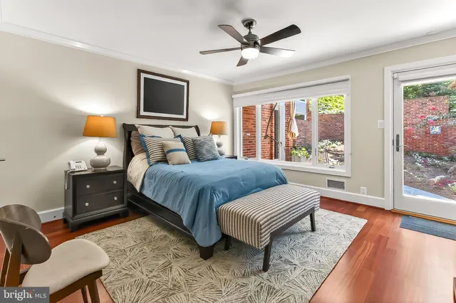 $4,850,000 | 1753 Army Navy Drive, Arlington, VA 22202