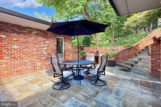 $4,850,000 | 1753 Army Navy Drive, Arlington, VA 22202