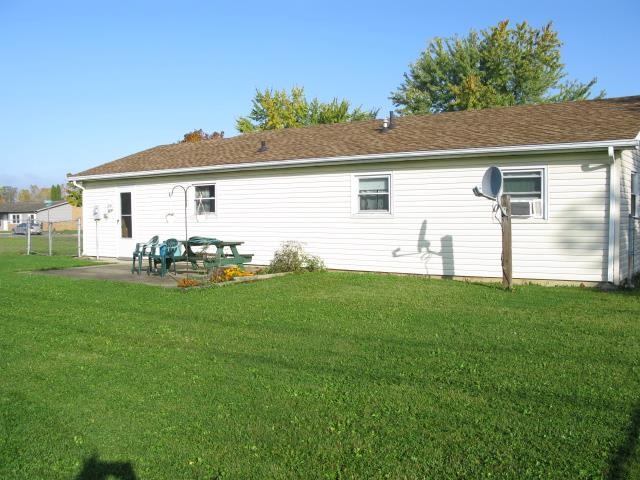 104 South Ivy Lane Butler, IN 46721 - Photo 11 of 12