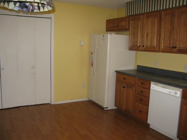 104 South Ivy Lane Butler, IN 46721 - Photo 3 of 12
