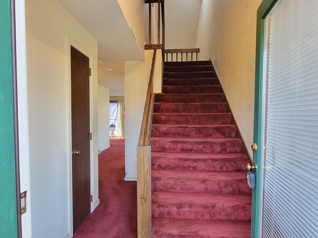 111 Mountain Gate Road, Unit 111 Ashland, MA 01721 - Photo 3 of 28